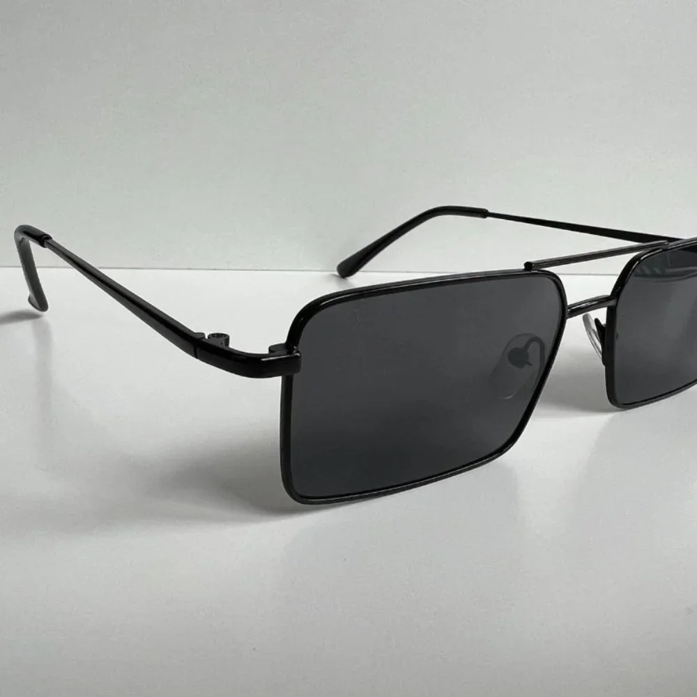 Vintage Y2K 90s 2000s slim square black trim sunglasses
